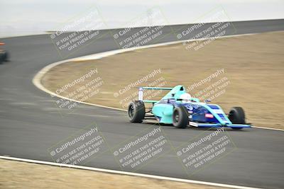 media/Jan-26-2025-CalClub SCCA (Sun) [[cfcea7df88]]/Group 2/Race/